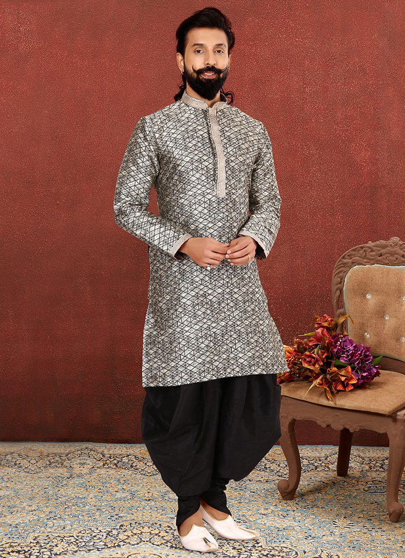 Vastra Swarg Stylish Party Wear Wholesale Kurta Pajama Mens Collection
